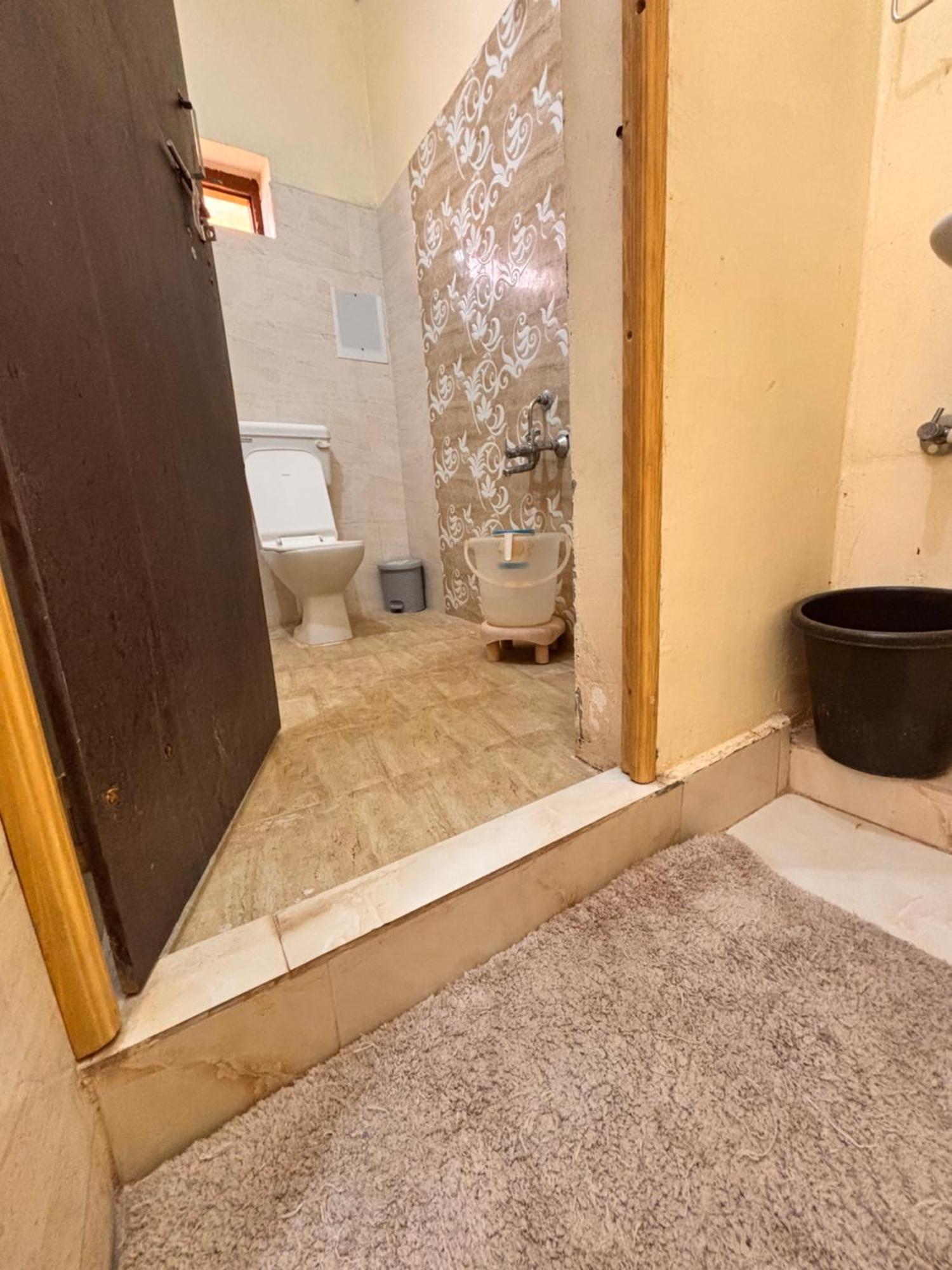 Mahesh Guest House Hampi Bagian luar foto